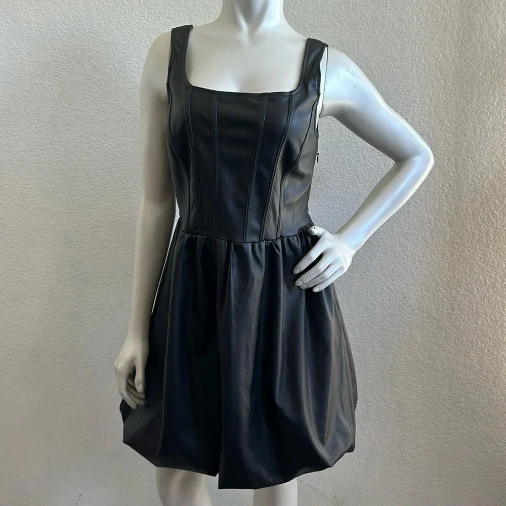 NWT Sincerely Jules Black Faux Leather Corset Bustier Size M